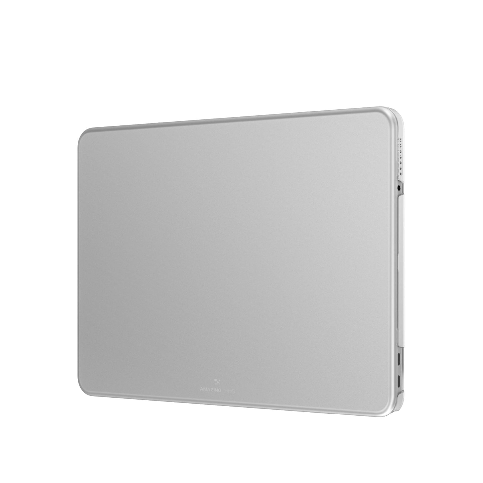 TITAN PRO SlimFit Hardshell